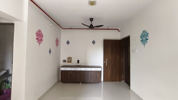 Furnished Amenities in 1 BHK Apartment at Metropolis Aquaris Phase 1, Kasarvadavali – for Sale