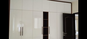 Furnished Amenities in 3 BHK Apartment at Shriram Luxor, Hennur Road – for Rent