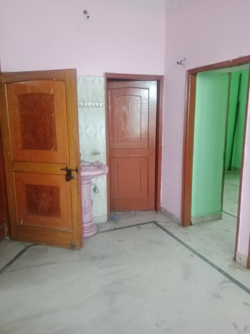 2 BHK Builder Floor For Rent in Sector 13