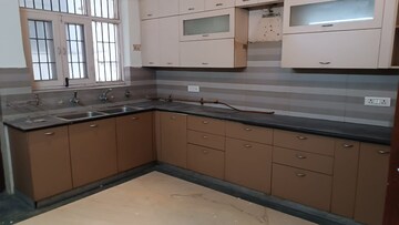 Kitchen in 3 BHK Independent House at Sector 44 – for Rent
