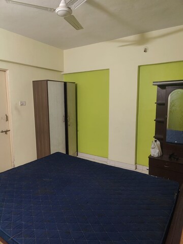 Room in 2 BHK Apartment at Vijay Residency, Mundhwa – for Rent