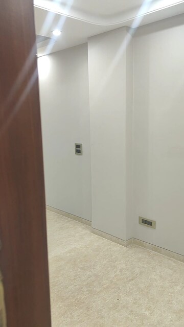 Room in 3 BHK Builder Floor at East Of Kailash – for Rent