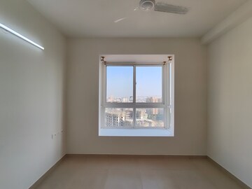Room in 2 BHK Apartment at Bhartiya Nikoo Homes Phase 2, Thanisandra Main Road – for Sale