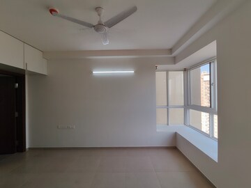 Room in 2 BHK Apartment at Bhartiya Nikoo Homes Phase 2, Thanisandra Main Road – for Sale