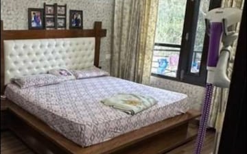 2 BHK Independent House For Rent in Sector 8
