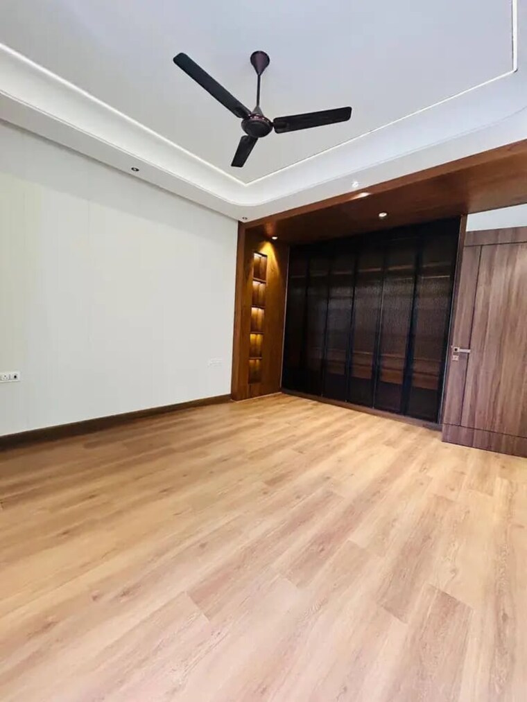 Room, igi airport area 4 Bedroom 2000 Sq.Ft. Apartment In Igi Airport Area Delhi 8314009