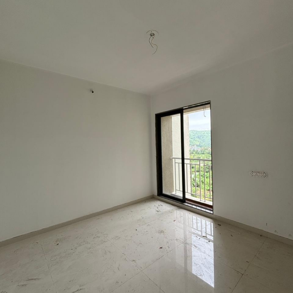 2.5 BHK Apartment For Sale in Neelsidhi Amarante