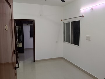 Room in 1 BHK Builder Floor at Hsr Layout – for Rent