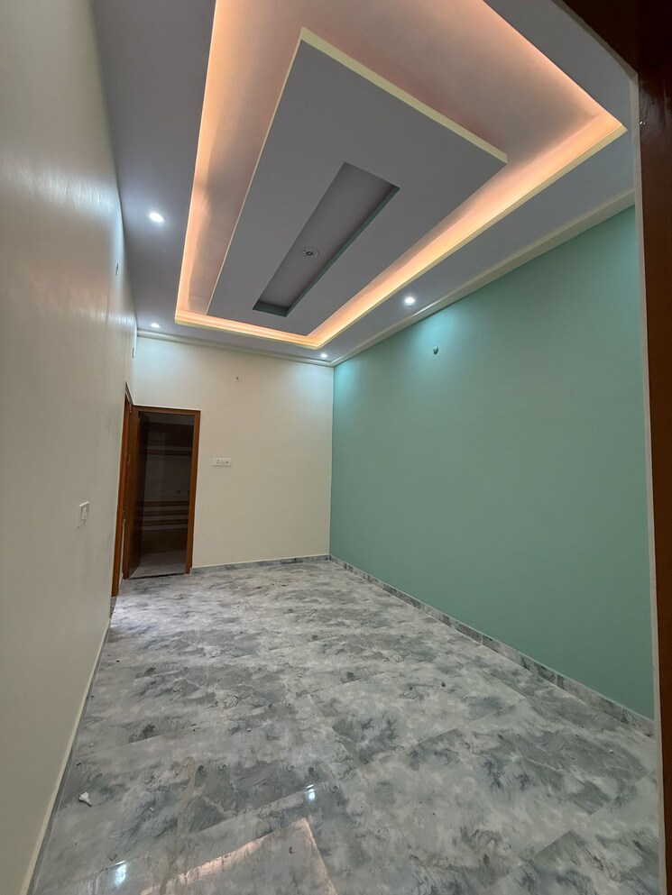 Room, gomti nagar 3 Bedroom 1005 Sq.Ft. Independent House In Gomti Nagar Lucknow 8314090