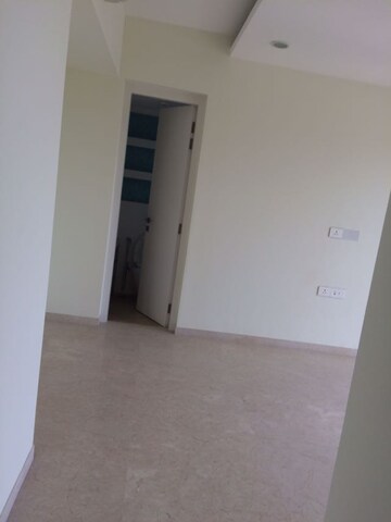 Room in 2 BHK Apartment at Lodha Fiorenza, Goregaon East – for Rent