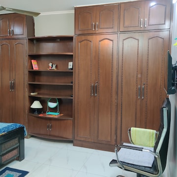 Furnished Amenities in 2 BHK Builder Floor at Lajpat Nagar ii – for Rent