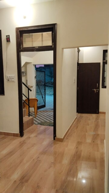 Room in 2 BHK Villa at Sitapur Road – for Sale