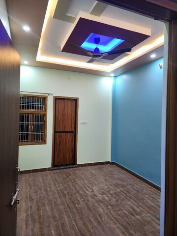 Bedroom in 2 BHK Builder Floor at DLF Vibhuti Khand, Gomti Nagar – for Rent