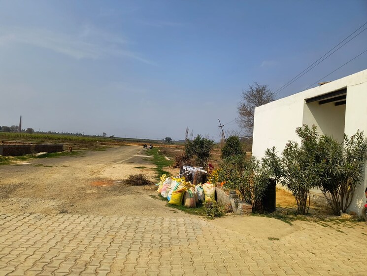 Exterior View, rohta road  100 Sq.Yd. Plot In Rohta Road Meerut 8314176