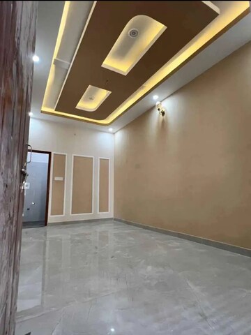 Room in 3 BHK Independent House at Chinhat – for Sale