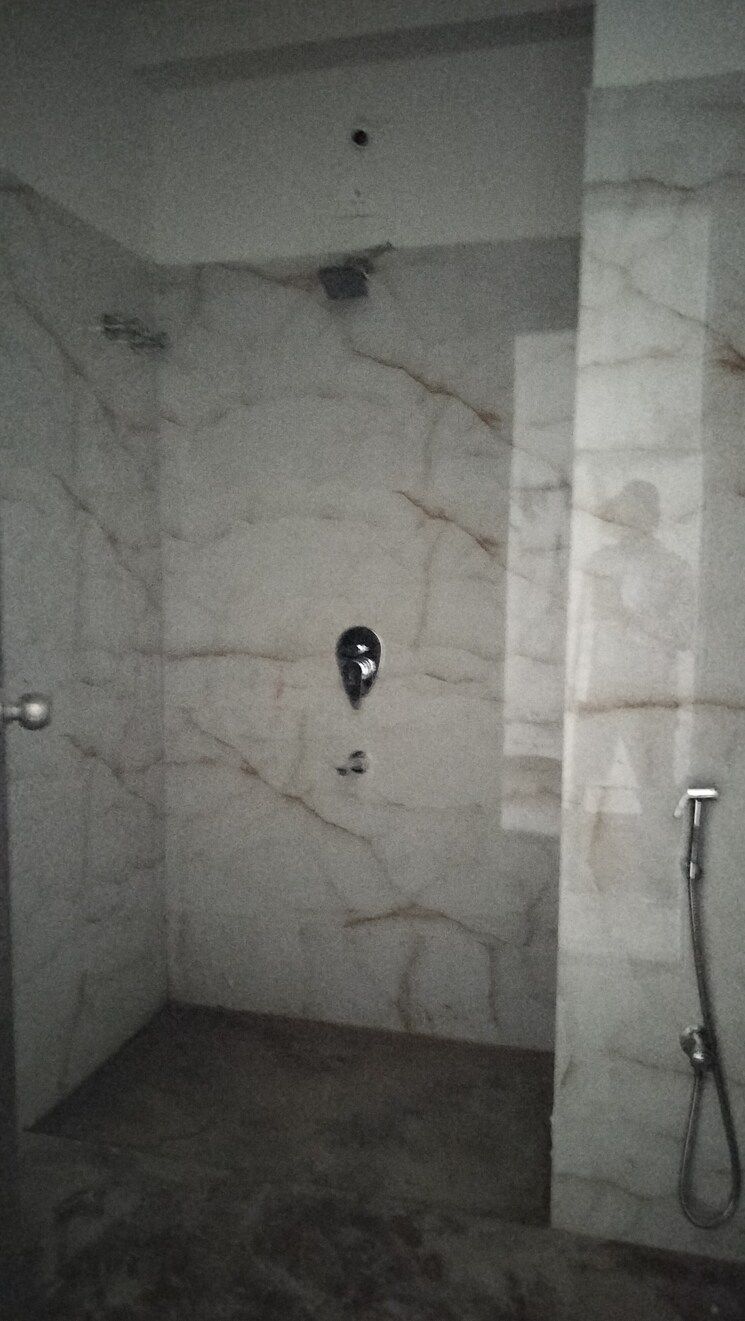 Bathroom, banjara hills 3 Bedroom 1900 Sq.Ft. Apartment In Banjara Hills Hyderabad 8314233