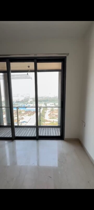 Room in 2 BHK Apartment at Lodha New Cuffe Parade, Wadala – for Rent