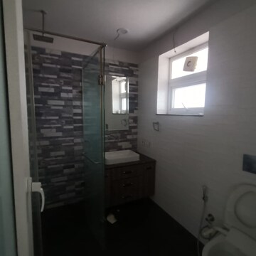Bathroom in 3 BHK Apartment at Sector 19 – for Rent