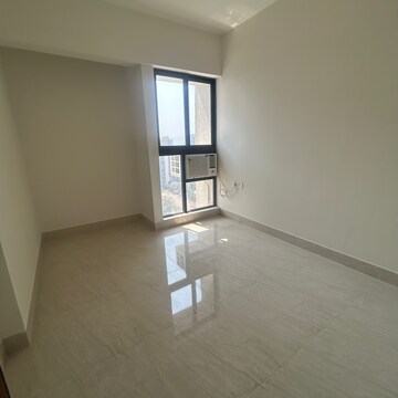 2 BHK Apartment For Rent in Lodha Crown Quality Homes, Saket Complex