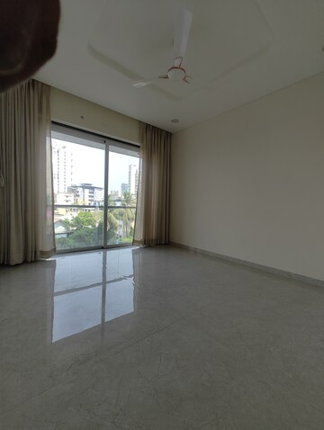 Room in 3 BHK Builder Floor at Sector 12 Kharghar – for Sale