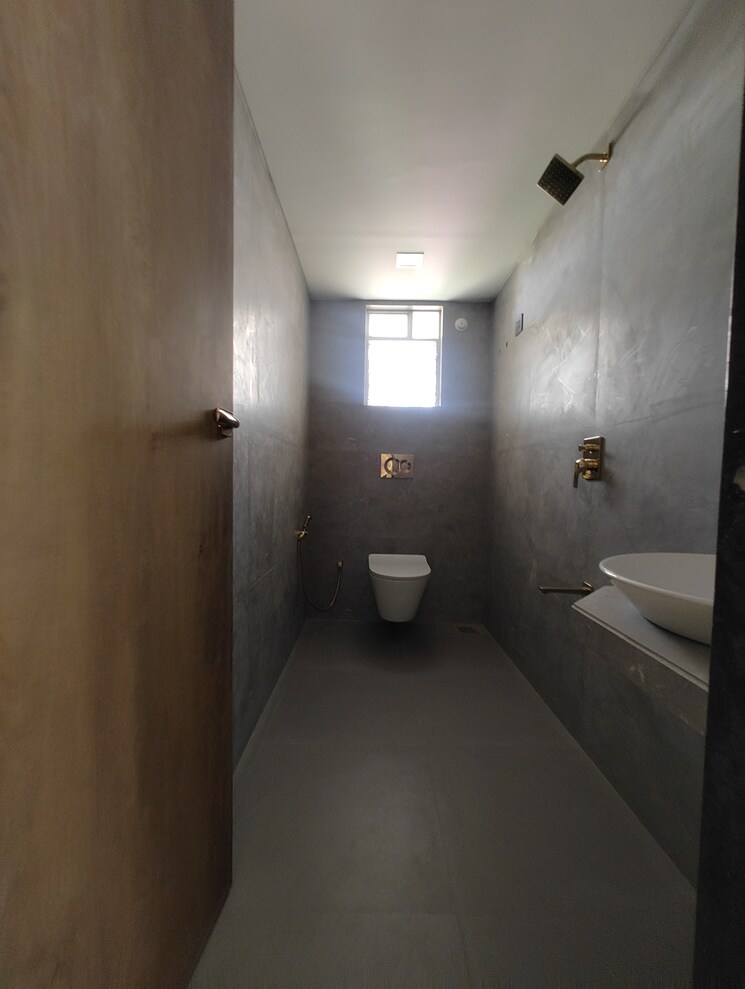 Bathroom, sector 12 kharghar 3 Bedroom 1723 Sq.Ft. Builder Floor In Sector 12 Kharghar Navi Mumbai 8314351