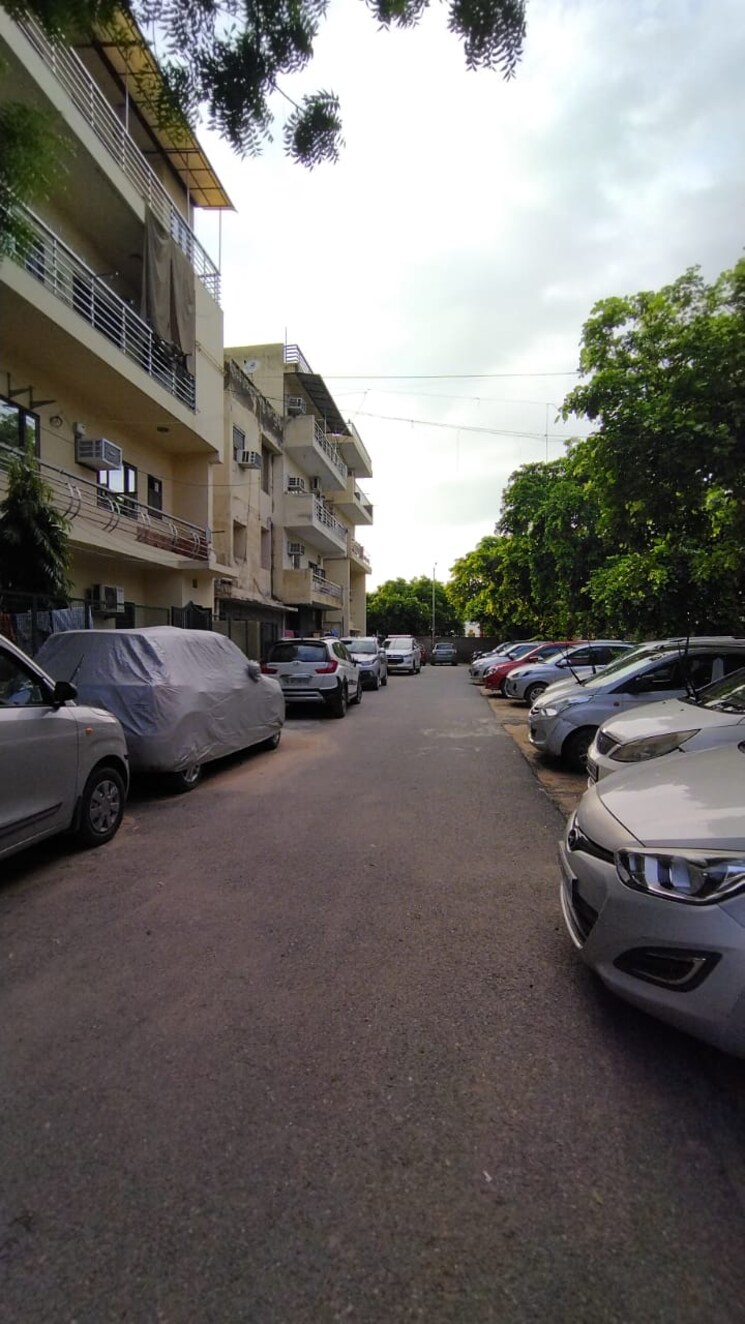 Exterior View, jasola vihar 2 Bedroom 600 Sq.Ft. Apartment In Jasola Vihar Delhi 8314387