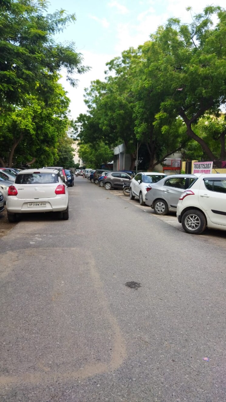 Exterior View, jasola vihar 2 Bedroom 600 Sq.Ft. Apartment In Jasola Vihar Delhi 8314387