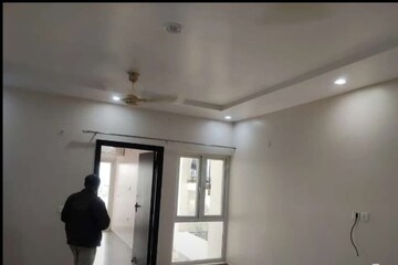 2 BHK Builder Floor For Rent in Khirki Extension