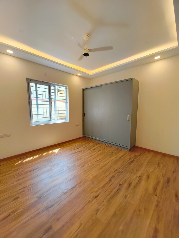 Room, rs-nest 3 Bedroom 2000 Sq.Ft. Builder Floor In Indiranagar Bangalore 8314451