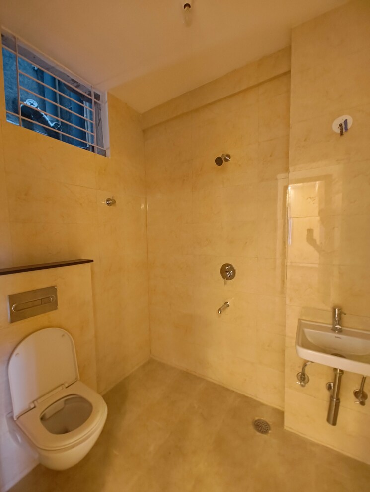Bathroom, rs-nest 3 Bedroom 2000 Sq.Ft. Builder Floor In Indiranagar Bangalore 8314451