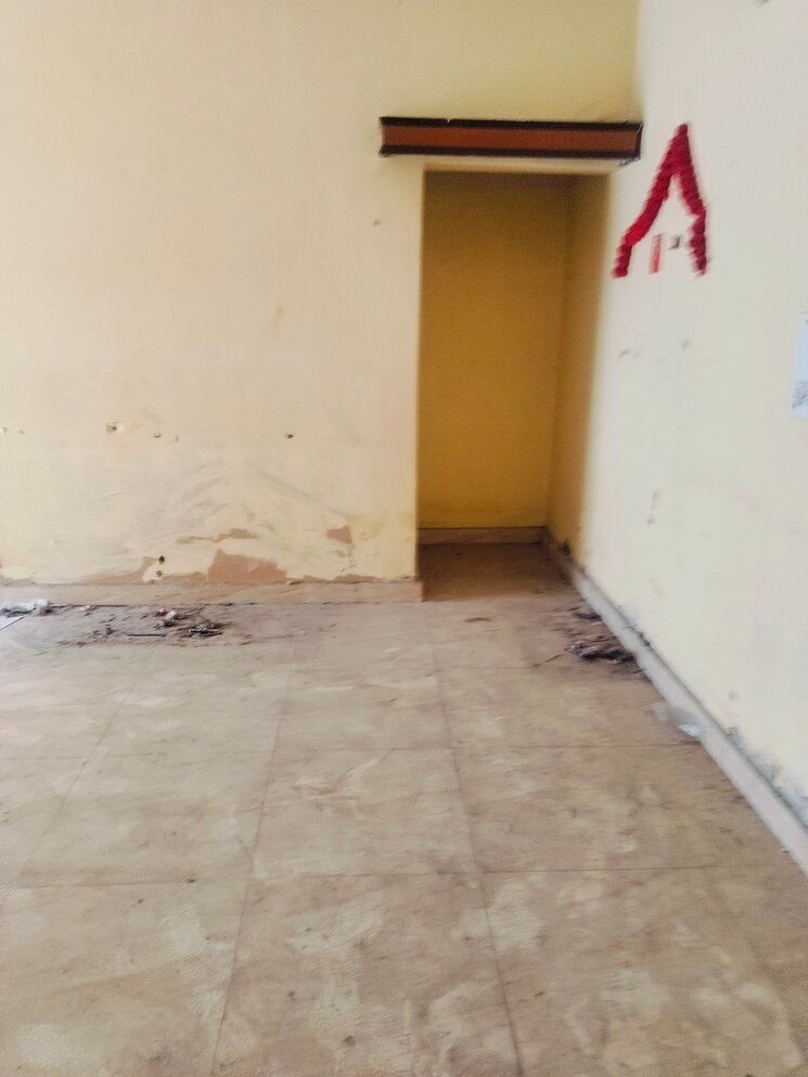 Room, sarita vihar 3 Bedroom 1500 Sq.Ft. Apartment In Sarita Vihar Delhi 8314450