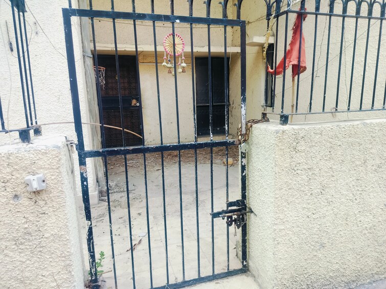 Balcony, sarita vihar 3 Bedroom 1500 Sq.Ft. Apartment In Sarita Vihar Delhi 8314450