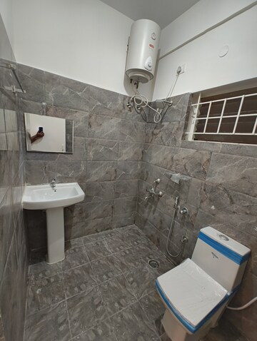 Bathroom in 2 BHK Builder Floor at Kaypee Grandeur Indiranagar, Indiranagar – for Rent