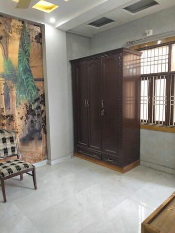 Bedroom in 3 BHK Builder Floor at Dwarka Mor – for Rent