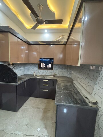 Kitchen in 3 BHK Builder Floor at Dwarka Mor – for Rent