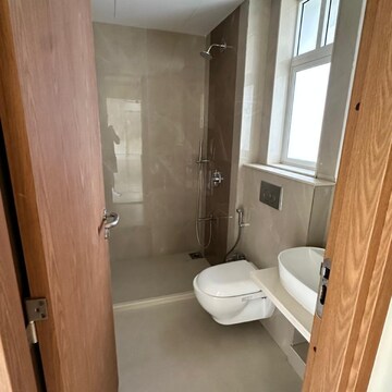 Bathroom in 2 BHK Apartment at Kukreja Complex, Usha Nagar – for Rent