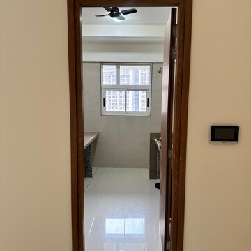 Furnished Amenities in 2 BHK Apartment at Kukreja Complex, Usha Nagar – for Rent