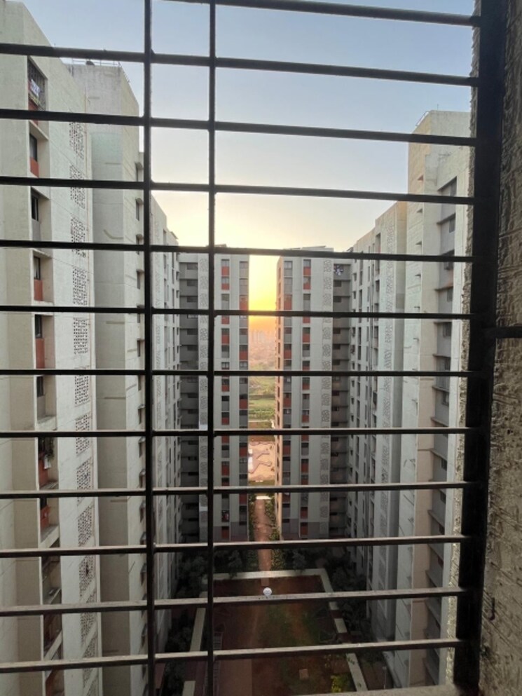 Exterior View, lodha-palava-downtown-dombivli-east 2 Bedroom 580 Sq.Ft. Apartment In Dombivli East Thane 8314514