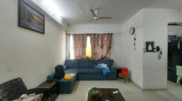 Living Room in 2 BHK Apartment at Neelkanth Palms, Kapur Bawdi – for Rent
