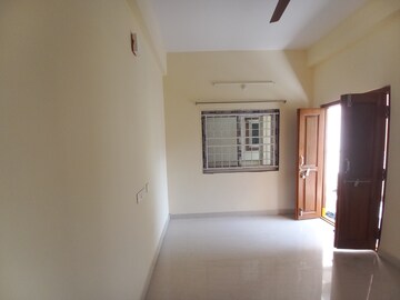 Furnished Amenities in 2 BHK Apartment at Kondapur – for Rent