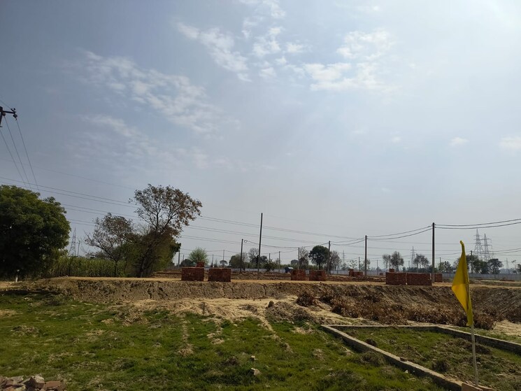 undefined, modipuram  100 Sq.Yd. Plot In Modipuram Meerut 8314567