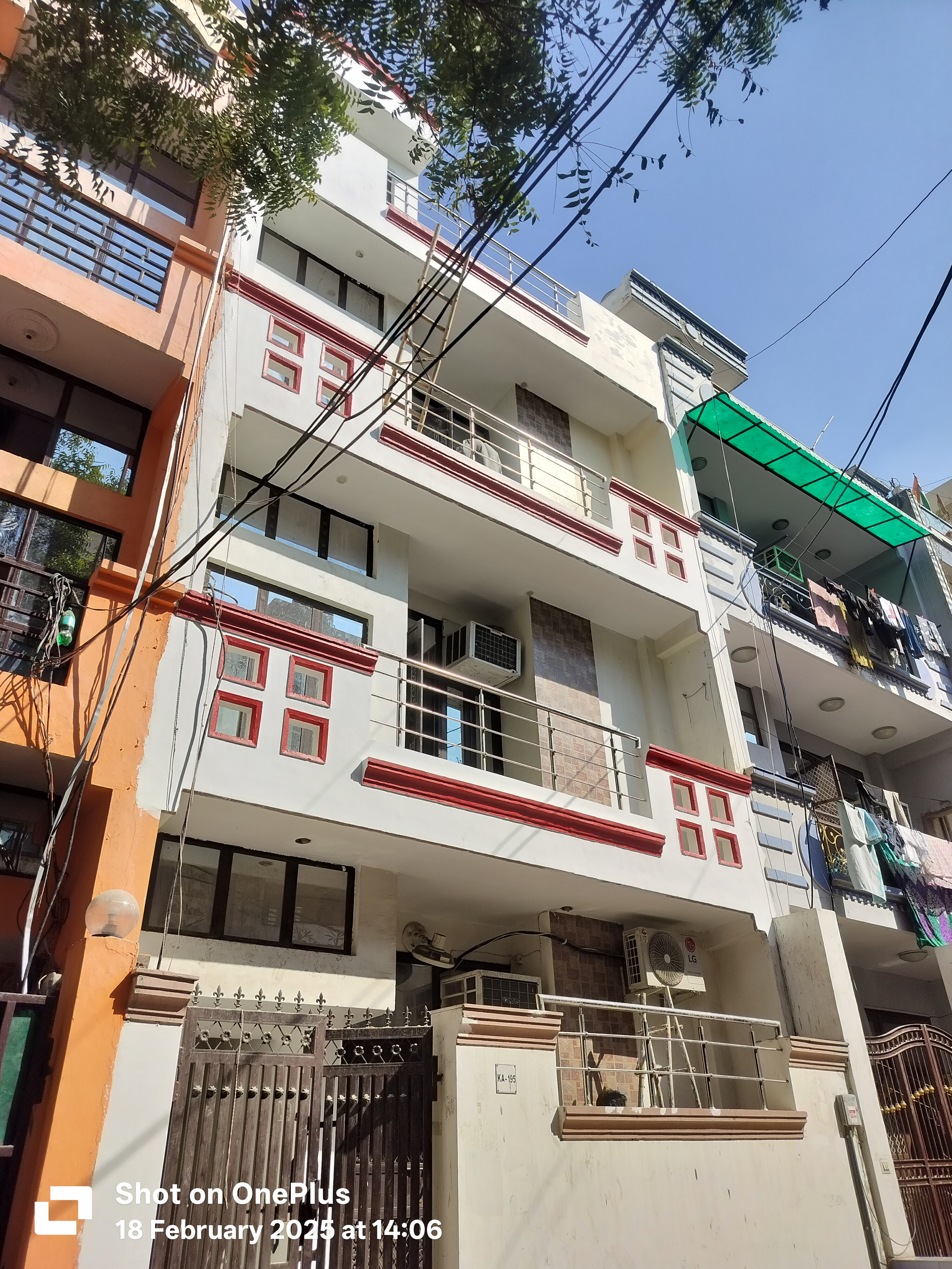 3 BHK + Servant Room Builder Floor For Sale in Pratap Baurav Devras Yojana