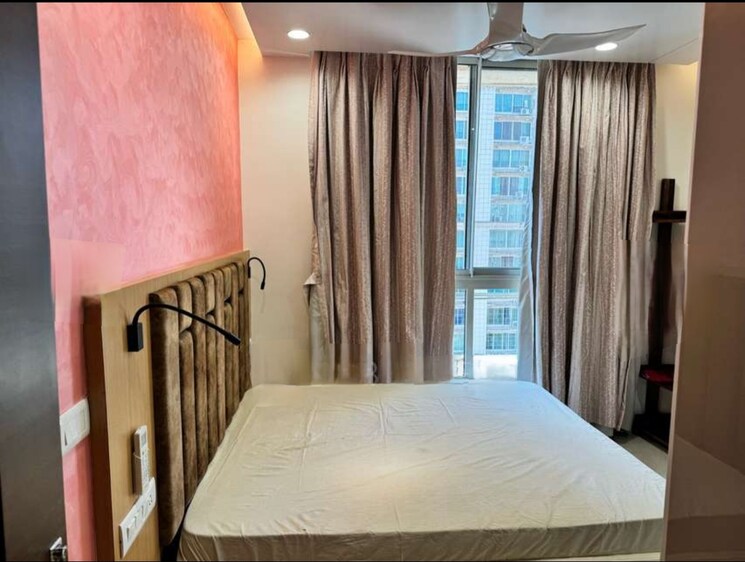 Bedroom, hiranandani-estate-barca 2 Bedroom 950 Sq.Ft. Apartment In Ghodbunder Road Thane 8314623