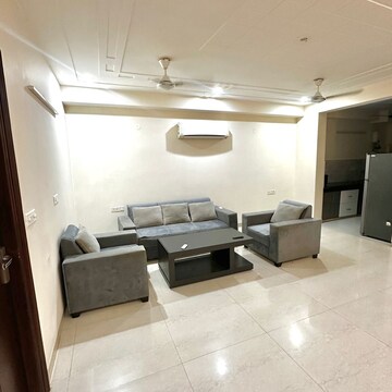 Team Area in 3 BHK Builder Floor at Sector 43 – for Rent