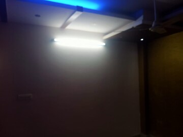 Room in 3 BHK Builder Floor at Uttam Nagar – for Sale