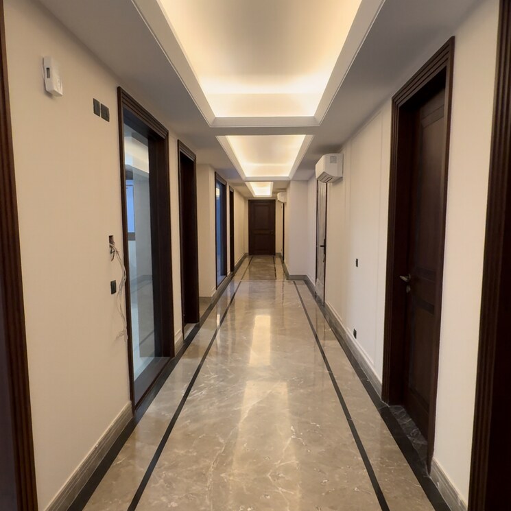 undefined, rajinder nagar 4 Bedroom 660 Sq.Yd. Apartment In Rajinder Nagar Delhi 8314668