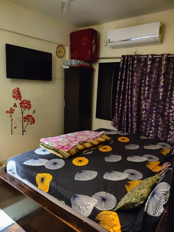 Bedroom in 2 BHK Apartment at Dharmadev Swaminarayan Park 3, Vasna – for Rent