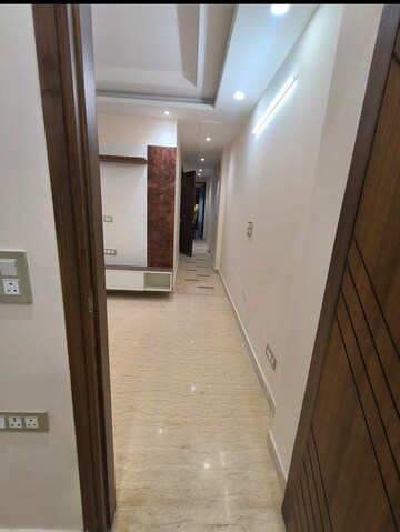 Building Lobby in 2 BHK Builder Floor at Lajpat Nagar – for Sale