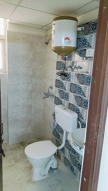 Bathroom in 2 BHK Apartment at Signature Global Proxima, Sector 89 – for Rent