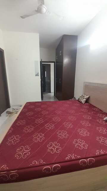 Bedroom in 2 BHK Apartment at Signature Global Proxima, Sector 89 – for Rent